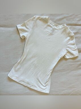 Skims Cotton Jersey T Shirt Fitted Short Sleeve Crewneck Top Marble White XXS